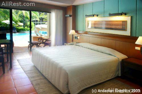 Merlin Beach Resort 16